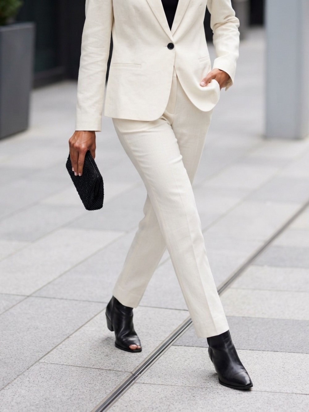 Woman white Single-Breasted Suit Jacket & Trousers Banana Republic